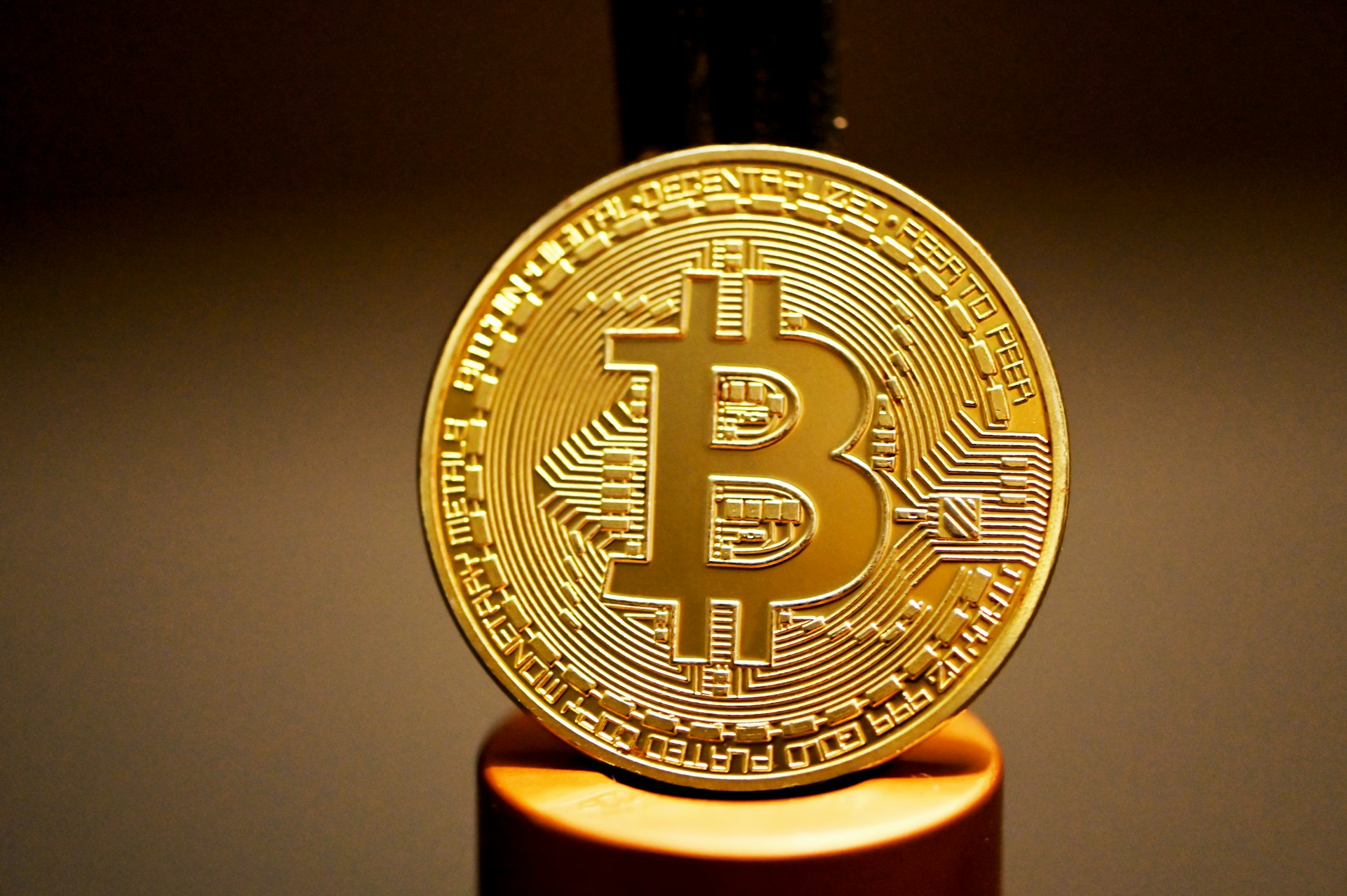 Bitcoin Set To Gain If Trump Wins, JPMorgan Cites ‘Debasement Trade’ As Key Factor Bitcoin Set To Gain If Trump Wins, JPMorgan Cites ‘Debasement Trade’ As Key Factor