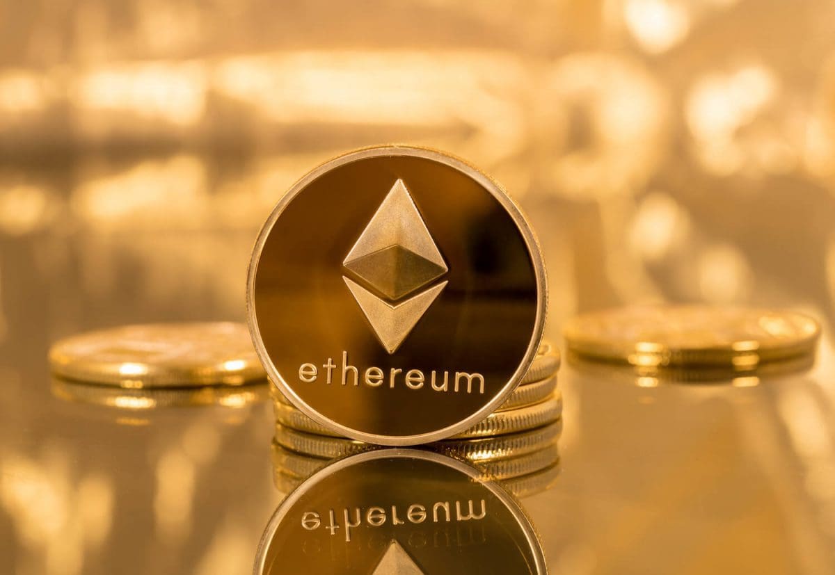 Shockwave Ahead? Ethereum Could Crash Over 60%: Analyst Shockwave Ahead? Ethereum Could Crash Over 60%: Analyst