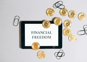 Why Monitoring Bitcoin Price Could Be Key for Tech Investors