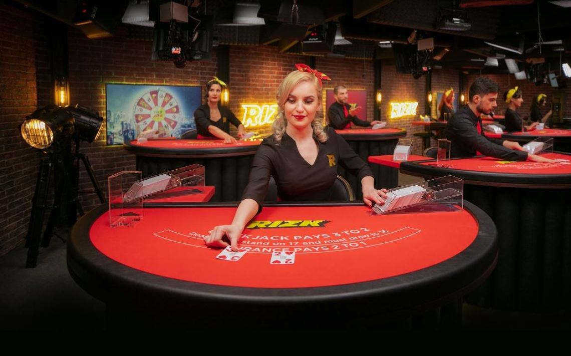 كازينو مباشر