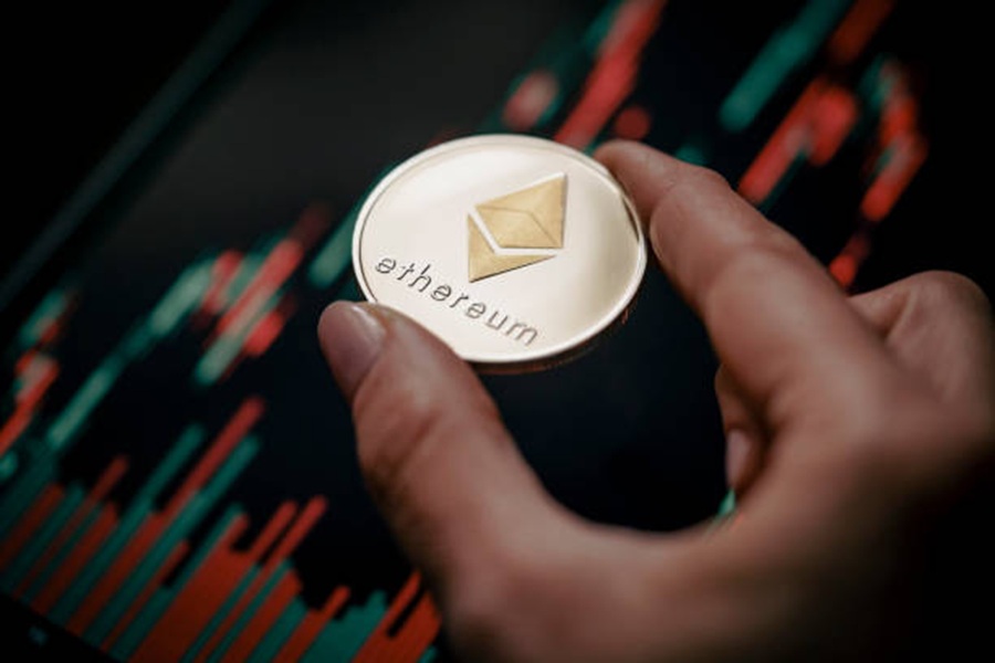 Ethereum Key Support: Cost Basis Data Points To ,890 As Make-Or-Break Level Ethereum Key Support: Cost Basis Data Points To ,890 As Make-Or-Break Level