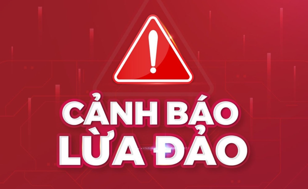 Lừa đảo nạp tiền