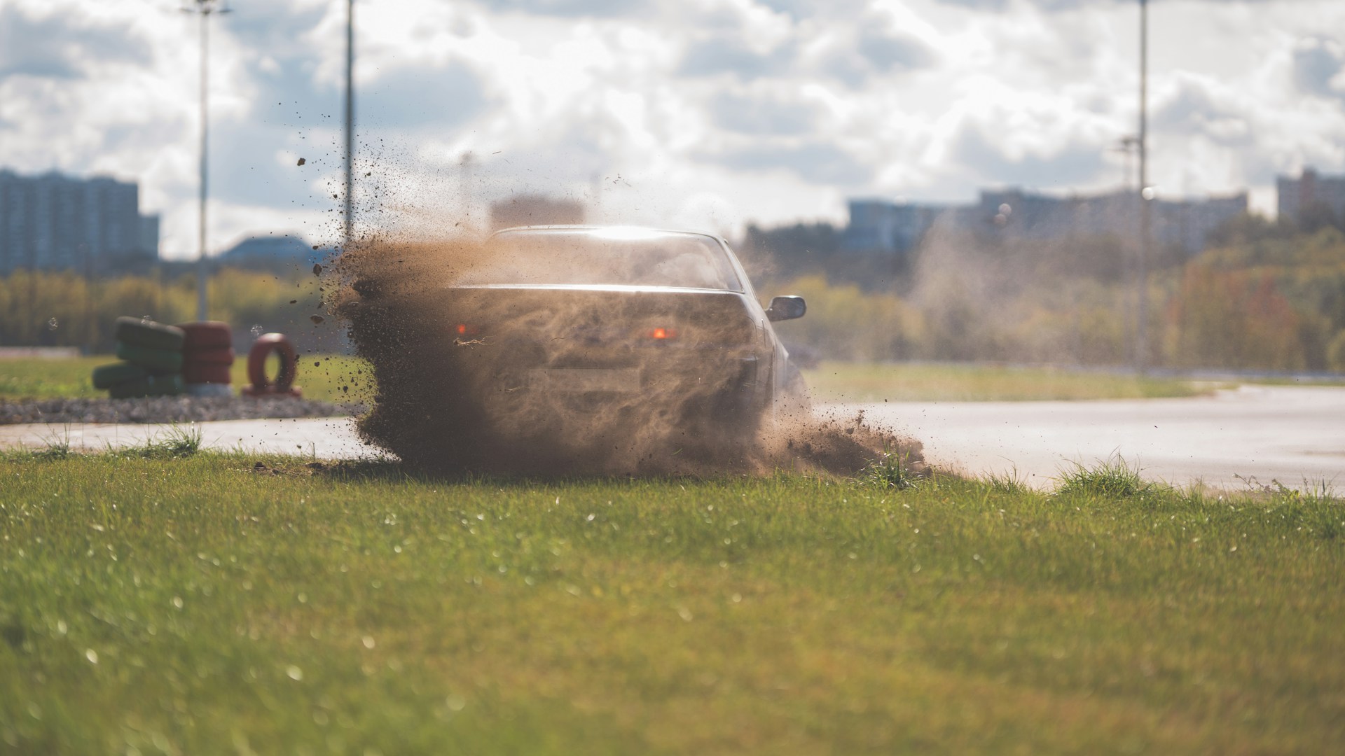 On-Chain Experiment Or Rug Pull? Base Faces Backlash After Unofficial Memecoin Crashes 90%