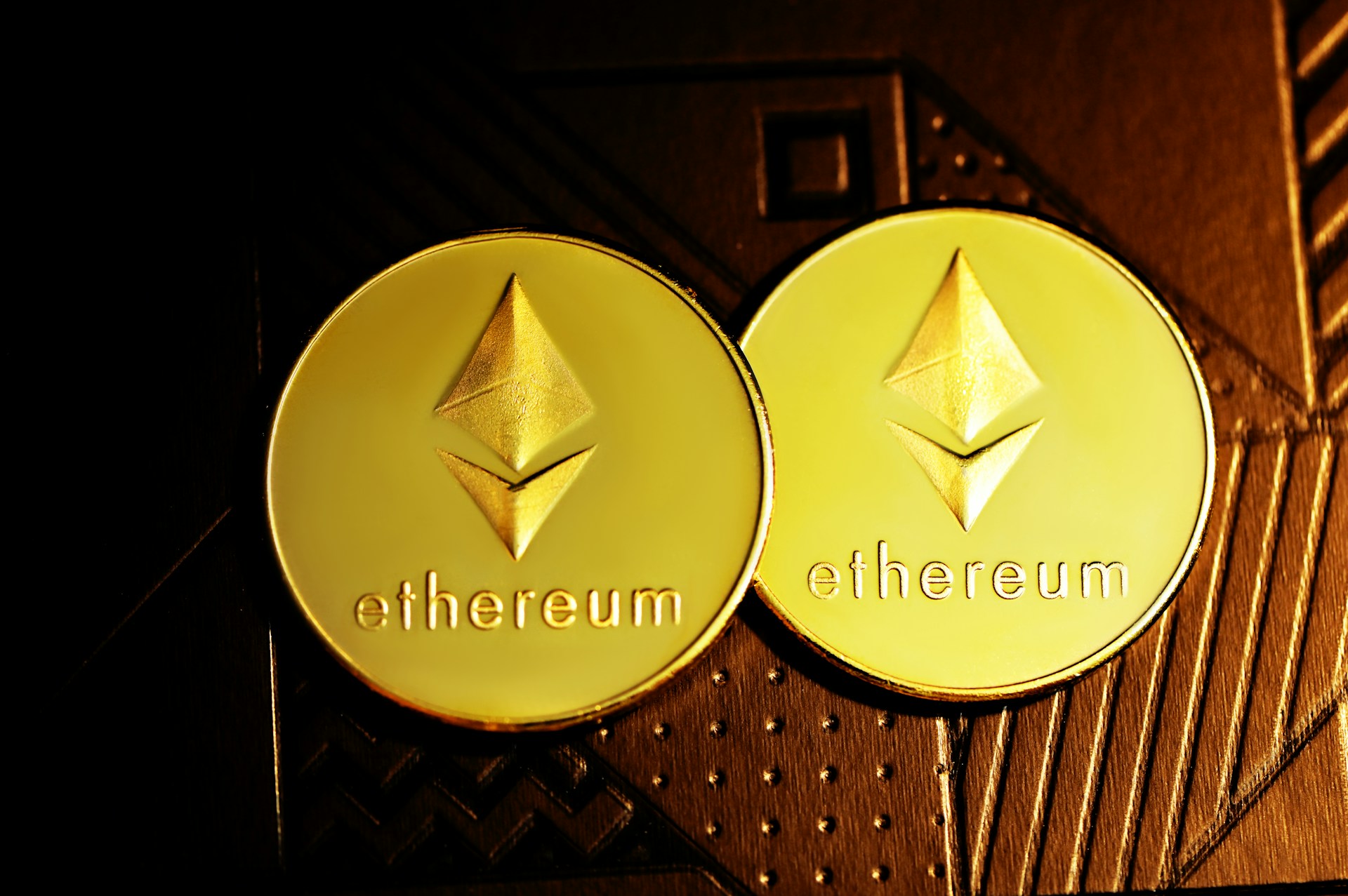 Is Ethereum Repeating Its 2020 Trend Reversal? Analyst Predicts ETH To ‘Explode’ In Q2 2025 Is Ethereum Repeating Its 2020 Trend Reversal? Analyst Predicts ETH To ‘Explode’ In Q2 2025