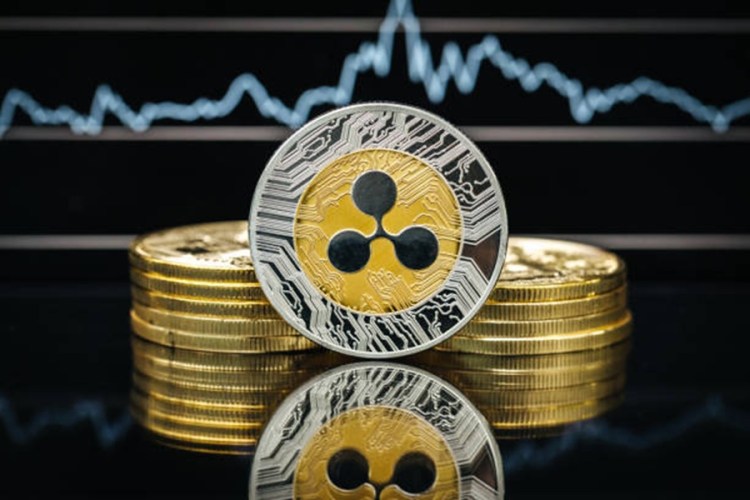XRP Risks Falling To $1.25 Without Critical Price Break – Analyst