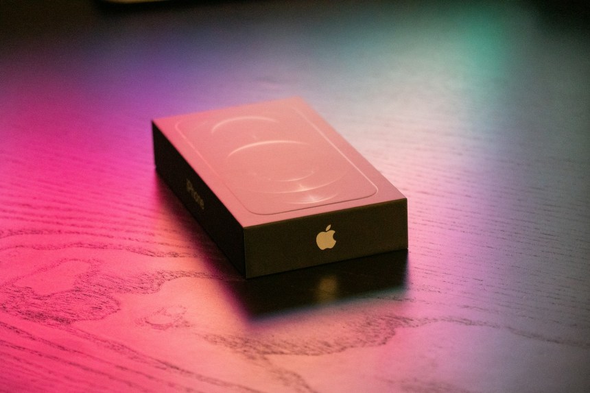 Apple mystery boxy.