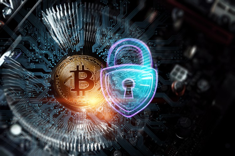Praktiski padomi, kā droši iegādāties Bitcoin Latvijā
