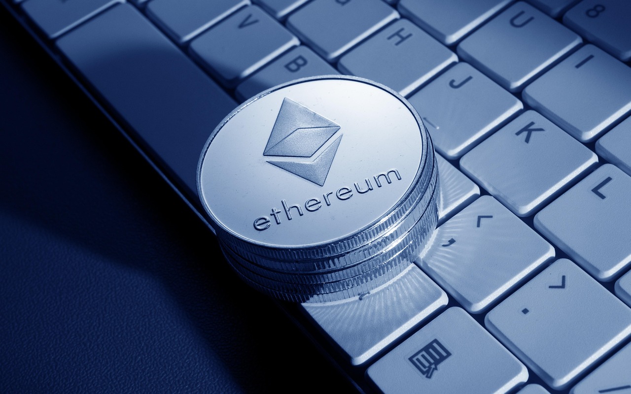 Ethereum Looks Ready To Break Out Of 4-Year Consolidation, Analyst Says Price Will ‘Go Insane’