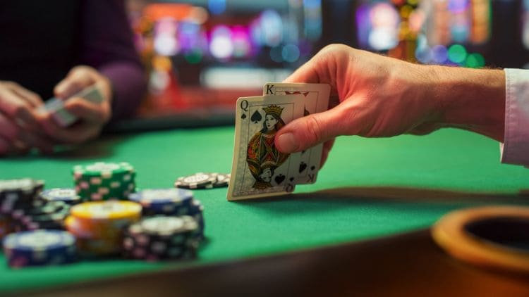 Populiariausios pokerio versijos Lietuvoje