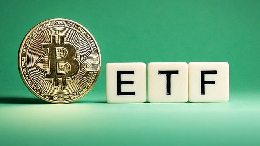 Bitcoin Spot ETFs Register $2 Billion Inflows As Institutional Demand Surges – Details