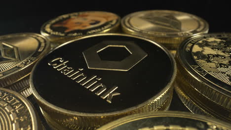 Chainlink Bears Push Toward $12.50 As Weekend Volatility Looms
