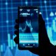 Nový DeFi coin posílil o 76.6 %, zatímco Solana a Tron trpí kvůli tržní volatilitě