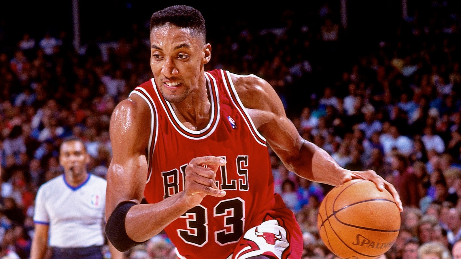 XRP To $10? Basketball Legend’s Poll Puts Crypto On Center Court