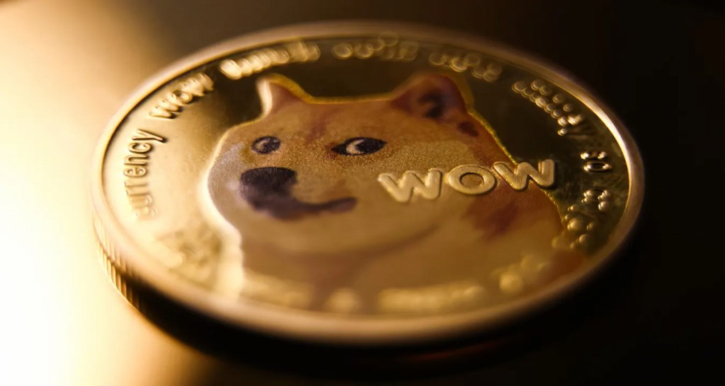 Dogecoin ($DOGE): Huyền Thoại Meme Coin Sẵn Sàng Cho Đợt Tăng Mới?