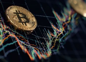 比特幣格價重上12萬美元　有哪些加密貨幣會在接下來幾個月上升10倍以上？