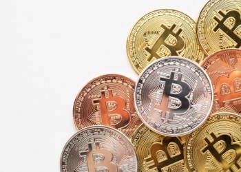 104 USD Đầu Tư Vào 5 Altcoin