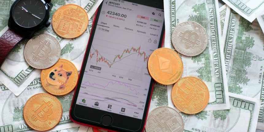 ドージコイン 今後の価格予測：0.21ドルサポート再テスト中—三角保ち合いからのブレイクは間近か？