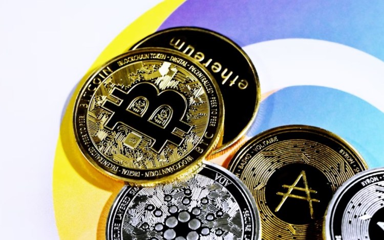 Mùa Altcoin 2025