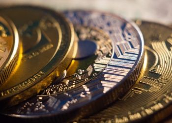 BTC ETH XRP SOL augustus vooruitzicht