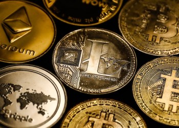 Két kriptovaluta, amely 2025-ben 100 dollárból 1000 dollárt csinálhat