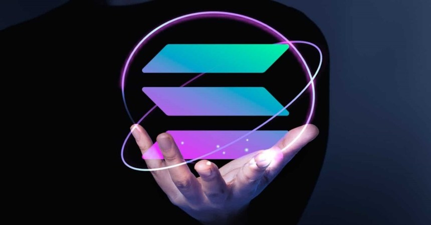 Трейдър вижда 1 300 пъти печалба, докато Solana мемкойн бележи експлозивен ръст Lookonchain