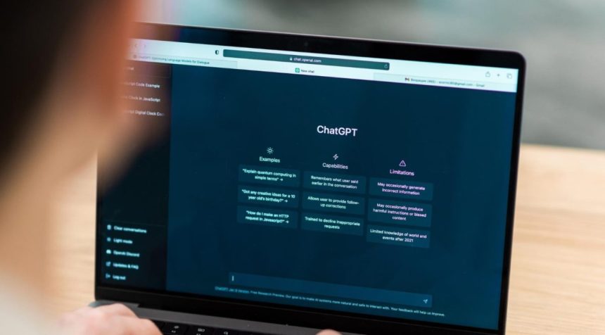 ChatGPT-5 избира два криптовалутни проекта, които могат да превърнат 100 $ в 1.000 $ до 2026 година