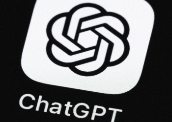 Deepseek wint van ChatGPT en Gemini - 10% winst met AI crypto trading