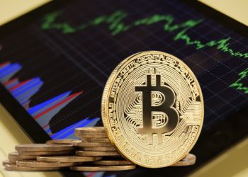 Άνευ προηγουμένου θεσμική ζήτηση για Bitcoin – Εκατομμύρια καταλήγουν στη viral presale του Bitcoin Hyper