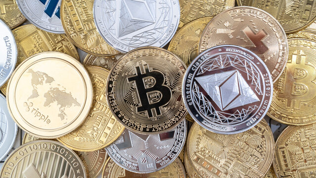 Altcoin Season: Here’s What Happens If The Bitcoin Price Sees A Parabolic Move To $200,000