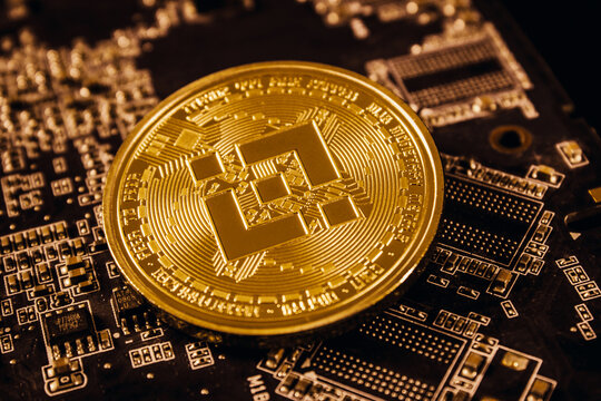 BNB Cup-And-Handle Breakout Powers Past ,050, A Move To ,100 Next?