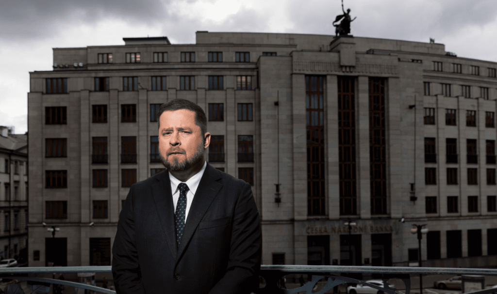 Česká národní banka kupuje bitcoin