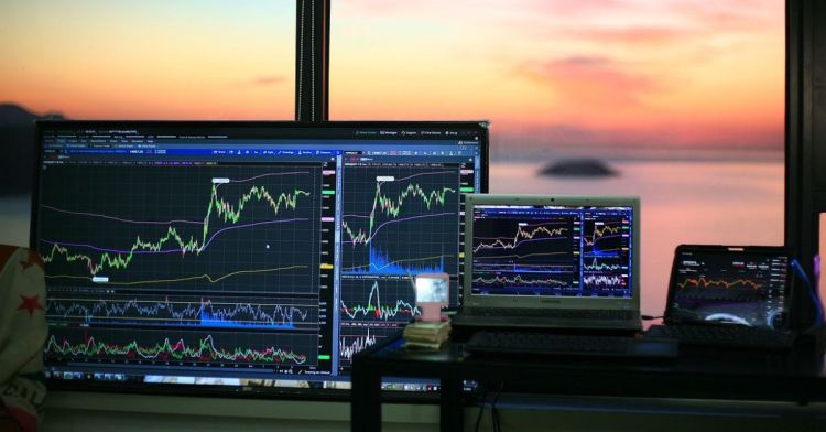 新しい仮想通貨が導く2025年のトレンド：革新的なミームトークンと主要プロジェクトの台頭