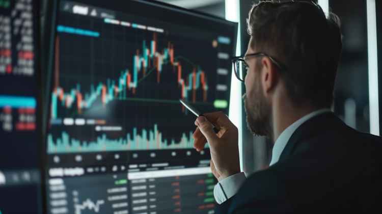 Trader kryptowalutowy z 100% skutecznością ujawnia longi na trzy nowe kryptowaluty