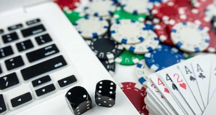 Kokius žaidimus galima rasti internetiniuose kazino?