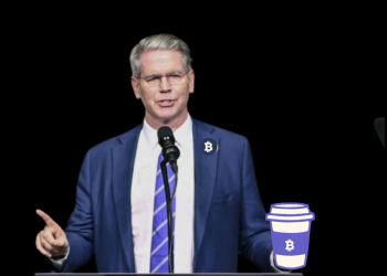 Scott Bessent sorprende tutti: Il Segretario al Tesoro USA avvistato al “Bitcoin Bar” di Washington