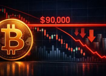 9万ドル突破に失敗、ETF流出と流動性低下が重しに