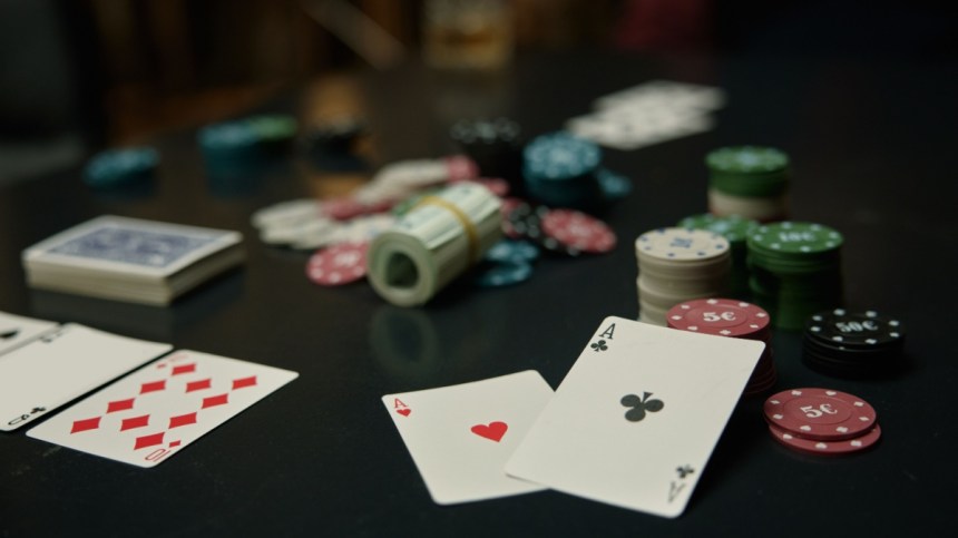 Марио Мосбек успешно запустил YouTube-канал и разыграл $5 000 среди ранних подписчиков