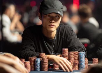 poker-strategy-guide-gambling-vs-investing-modern-side-hustle-view