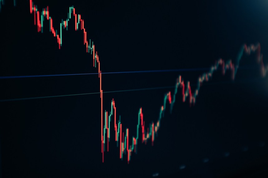 Crypto Market Crash ‘Worse Than Expected’ But Bottom Might Be Near, Says Tom Lee