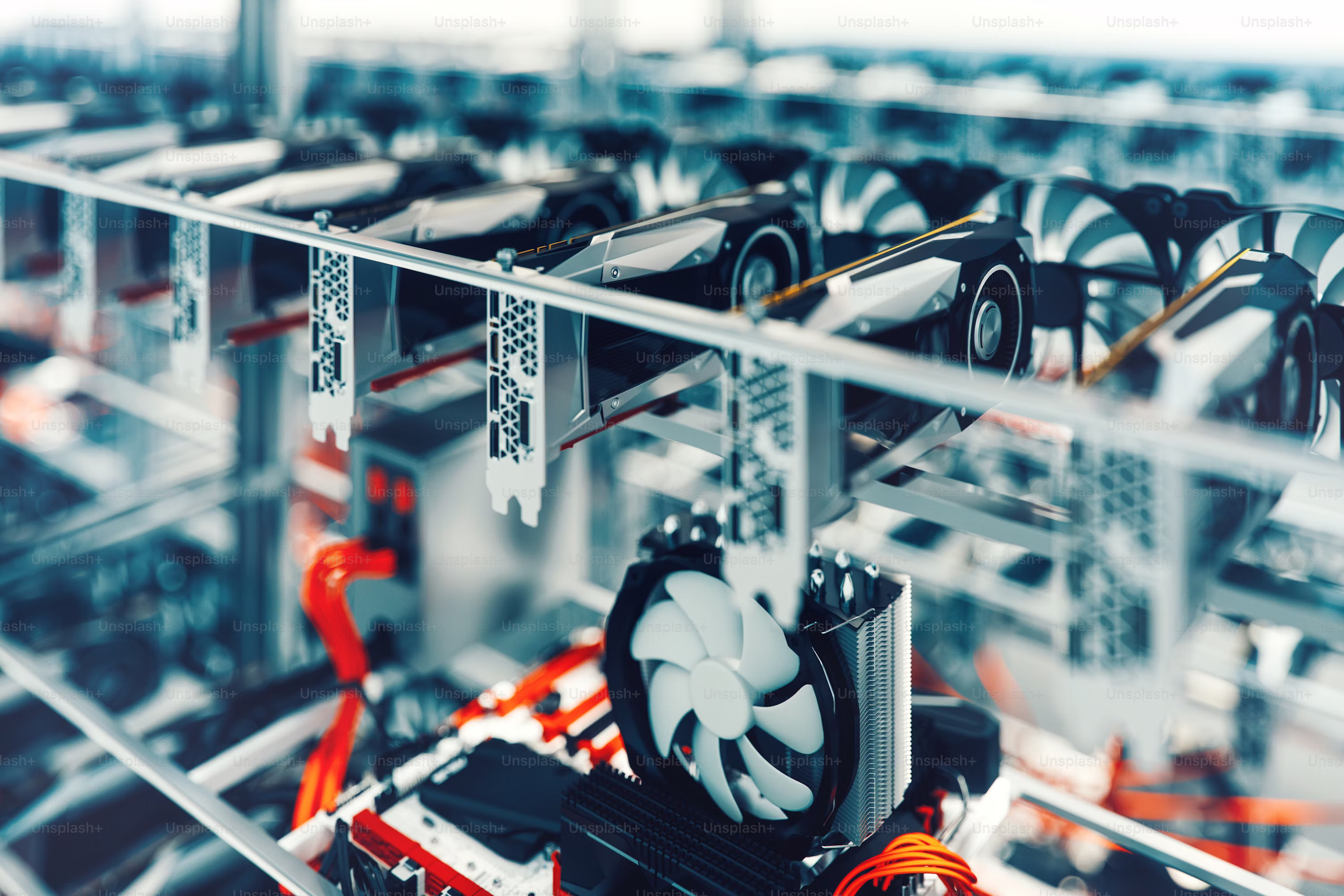 Bitcoin Miner MARA Stock Under Pressure Following $1.5 Billion Bitcoin Sell-Off
