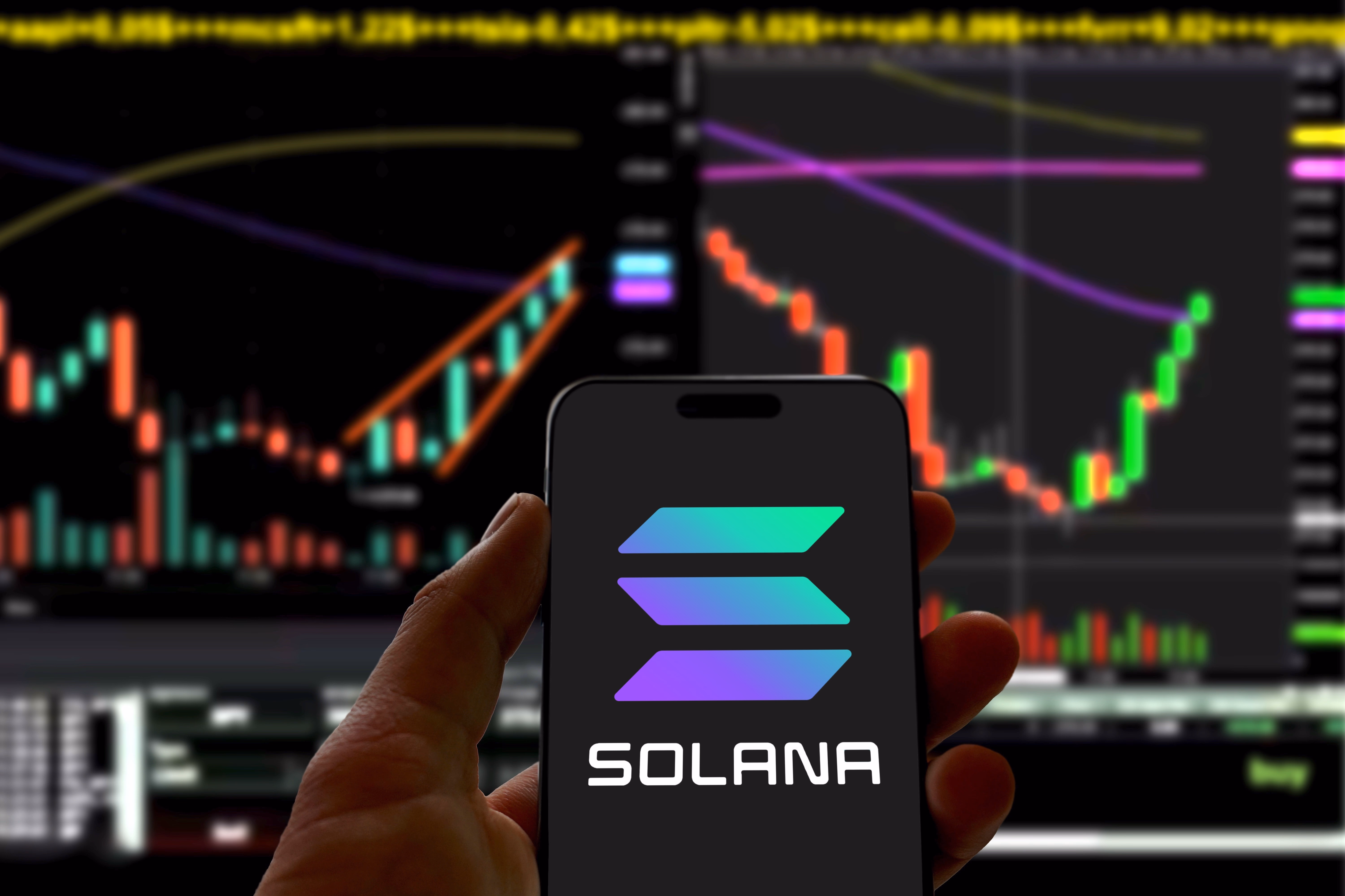 What Solana’s 108% Growth Means For Its Price Outlook